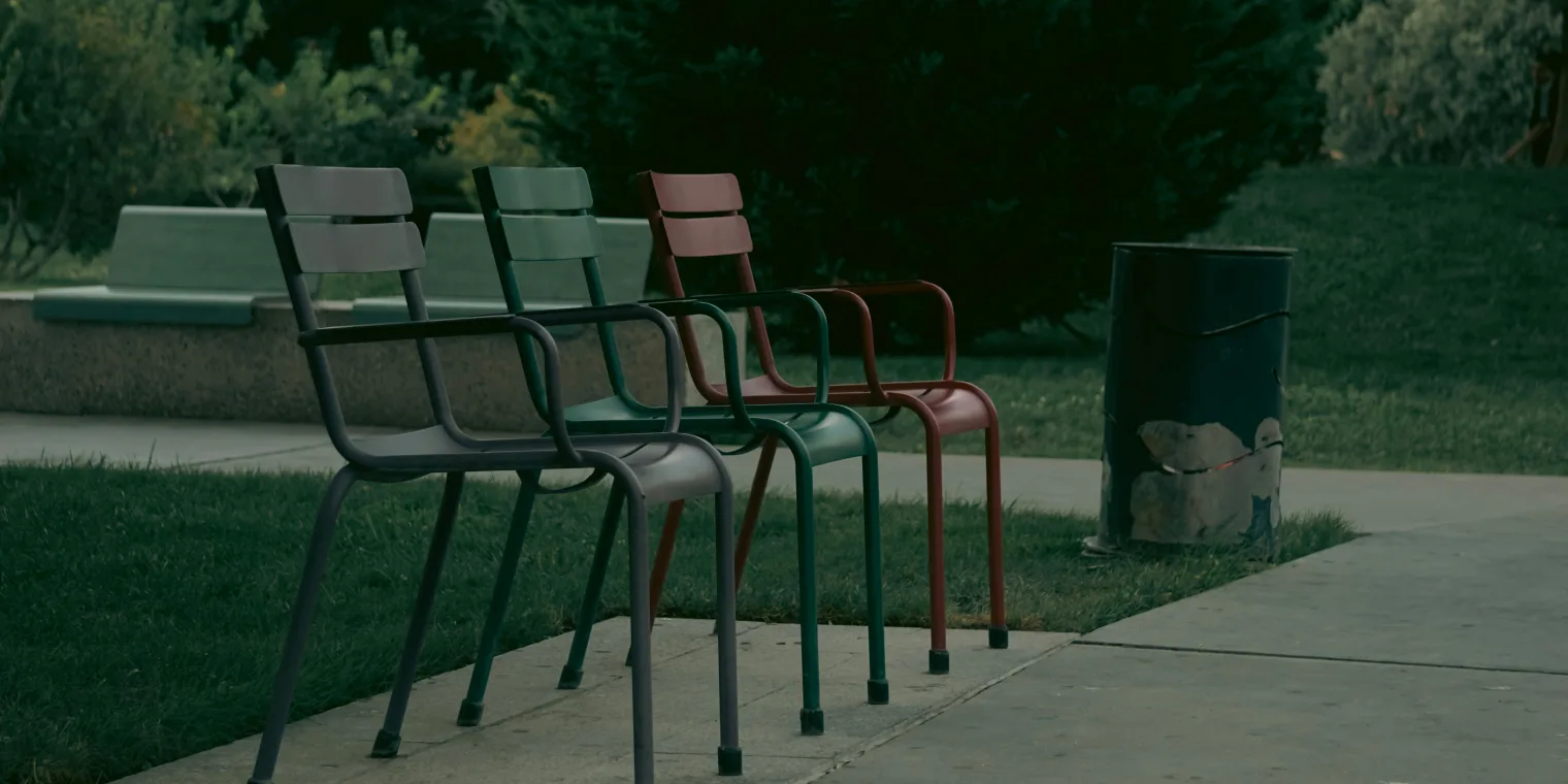 🌿 Mobilier de grădină din metal: durabilitate, design și personalizare